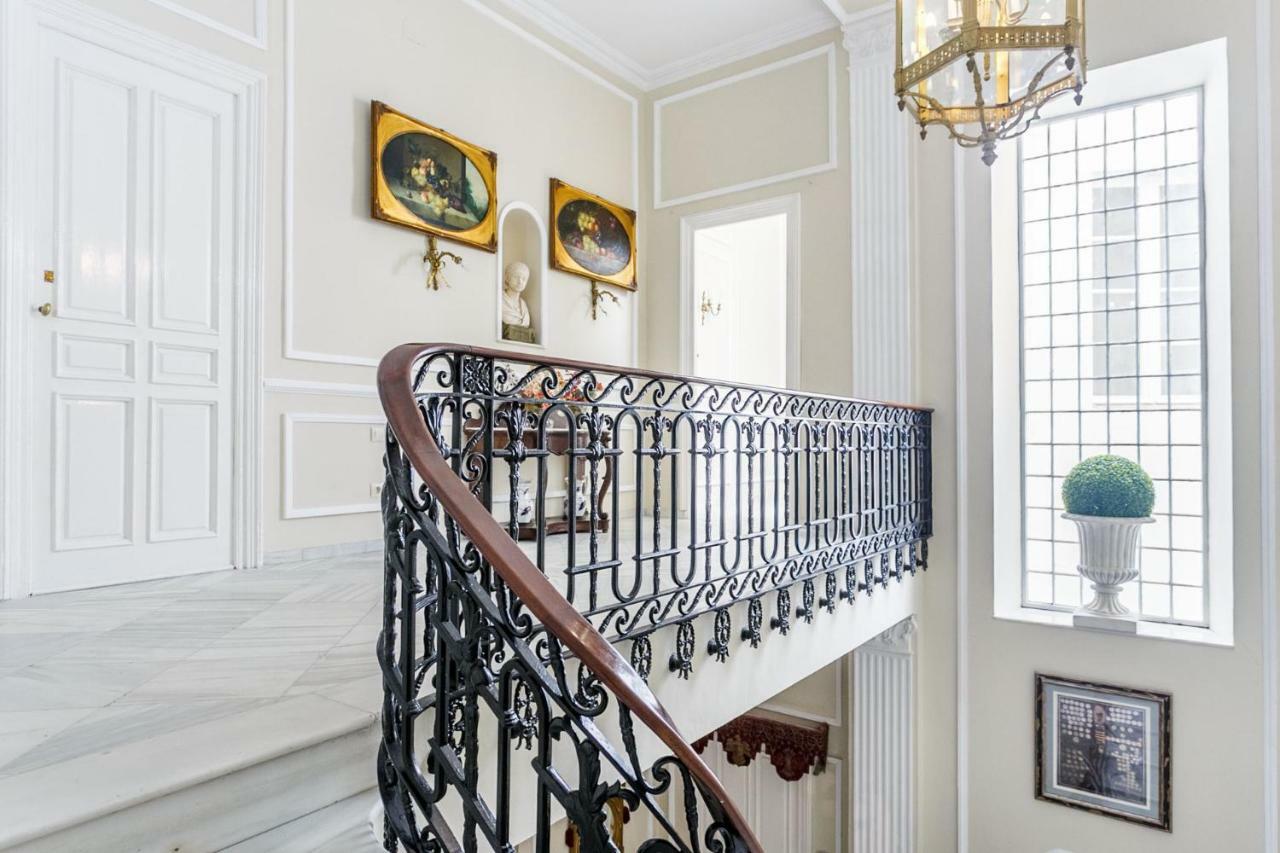 Casa Palacio Madre De Dios Севилья Экстерьер фото